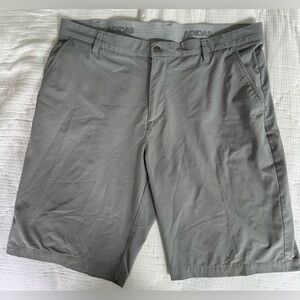 Adidas Men’s Gray Golf Shorts Size 36 Performance Stretch Active Fit